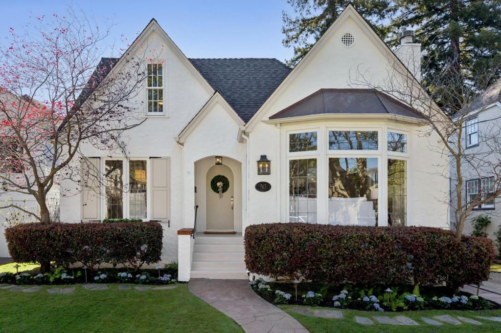 743 Winchester Drive, Burlingame, CA 94010
