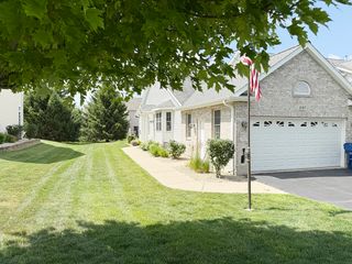 2167 Autumn Lane, Dekalb, IL 60115