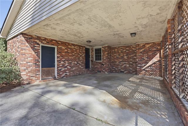 106 Oak Knoll Terrace, Anderson, SC 29625