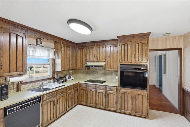 106 Oak Knoll Terrace, Anderson, SC 29625