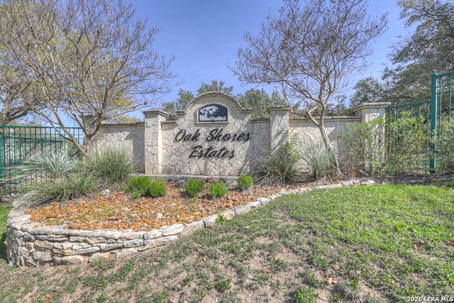 223 Emory Ct, Canyon Lake, TX 78133