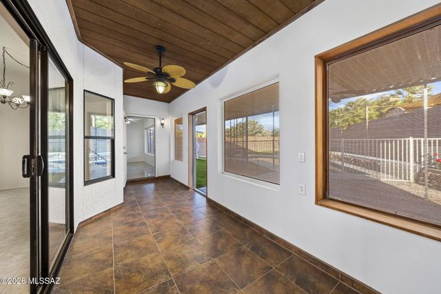 1638 N Debra Sue Place, Tucson, AZ 85715