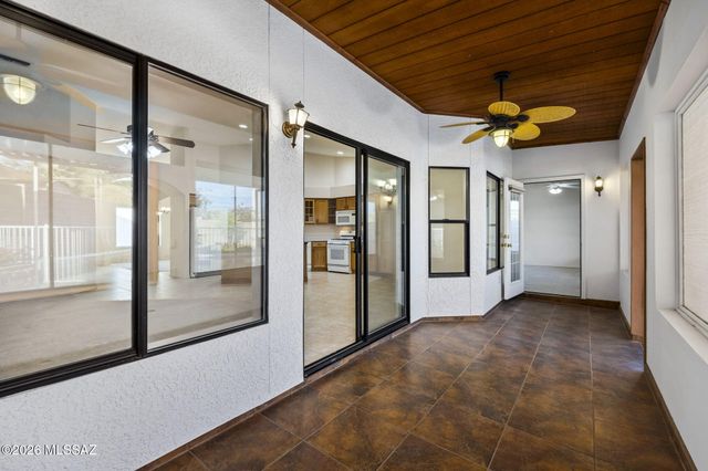 1638 N Debra Sue Place, Tucson, AZ 85715