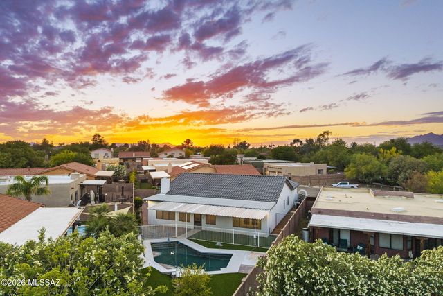 1638 N Debra Sue Place, Tucson, AZ 85715