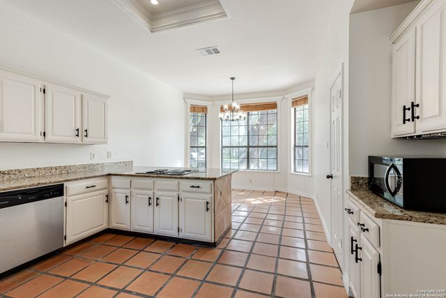15234 Moonlit, San Antonio, TX 78247