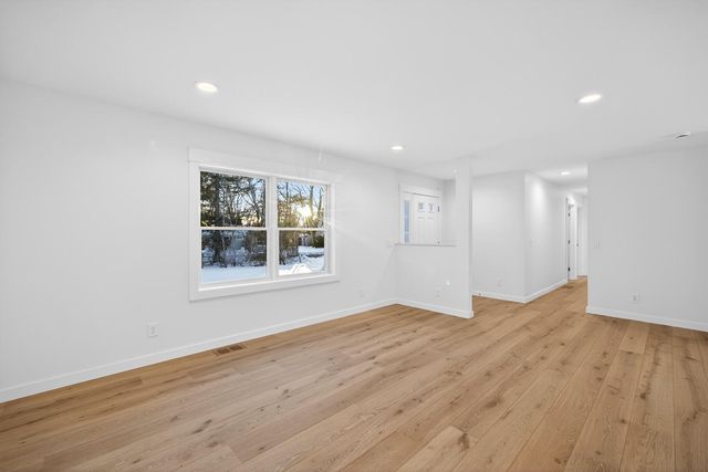 68 Hilltop Drive, Marstons Mills, MA 02648