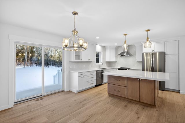 68 Hilltop Drive, Marstons Mills, MA 02648