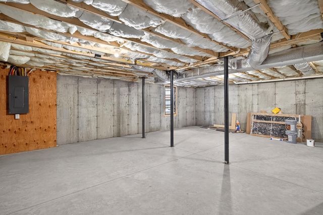 68 Hilltop Drive, Marstons Mills, MA 02648