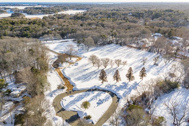 68 Hilltop Drive, Marstons Mills, MA 02648