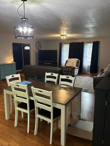 39 Dustin Lane, Eubank, KY 42567