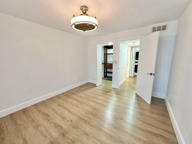 470 NW 20th Street 212, Boca Raton, FL 33431