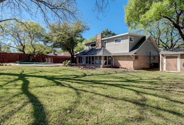 2888 Reedcroft Drive, Farmers Branch, TX 75234