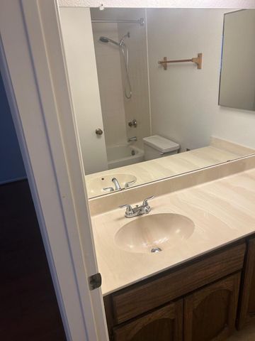 3301 E Earll 221, Phoenix, AZ 85018