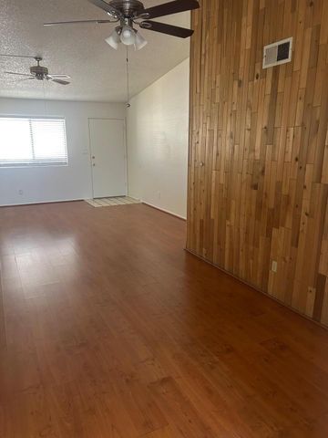 3301 E Earll 221, Phoenix, AZ 85018