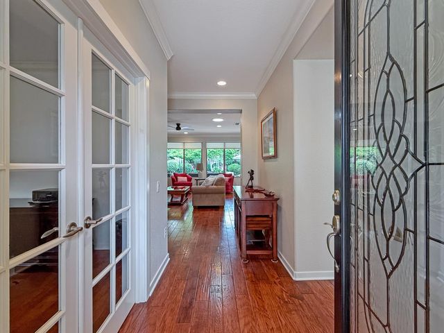 297 Sawmill Ln, Lincoln, CA 95648