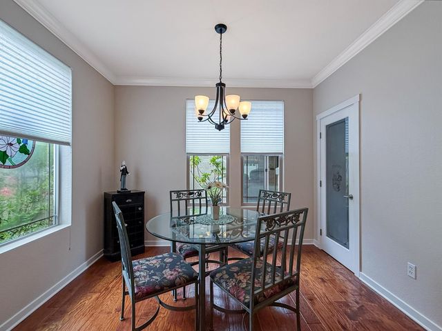 297 Sawmill Ln, Lincoln, CA 95648