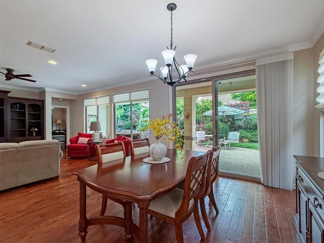 297 Sawmill Ln, Lincoln, CA 95648