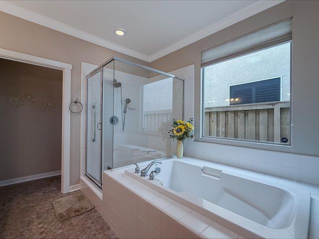 297 Sawmill Ln, Lincoln, CA 95648