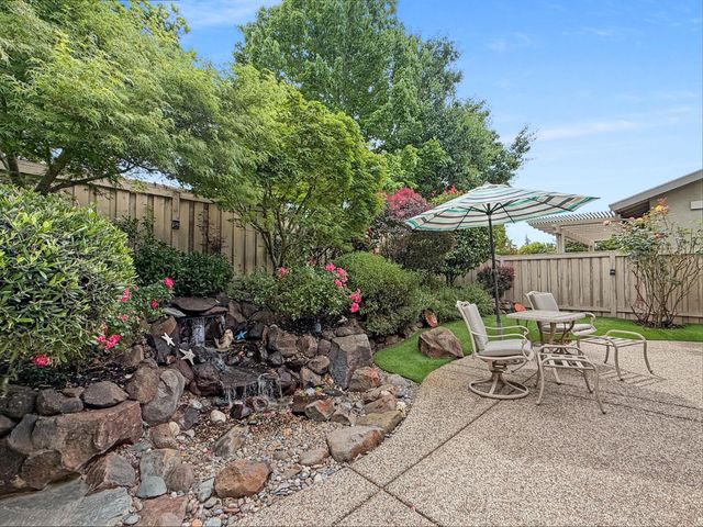 297 Sawmill Ln, Lincoln, CA 95648