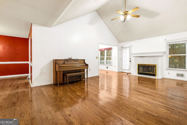 215 Somerset Drive, Covington, GA 30016