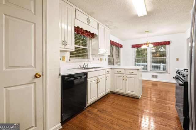 215 Somerset Drive, Covington, GA 30016
