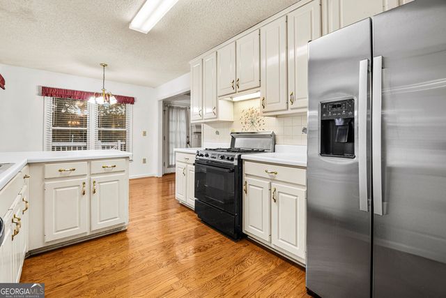 215 Somerset Drive, Covington, GA 30016