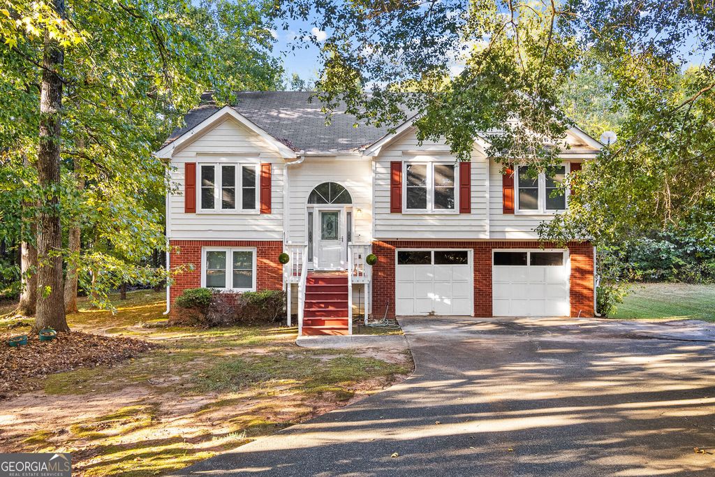 215 Somerset Drive, Covington, GA 30016