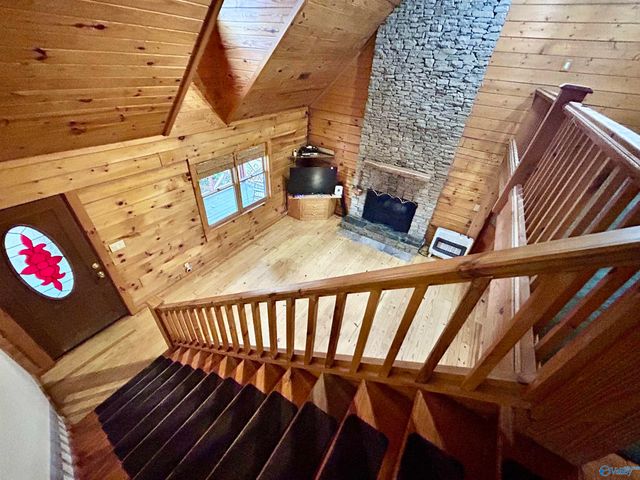 518 County Road 288, Collinsville, AL 35961