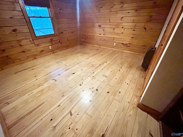 518 County Road 288, Collinsville, AL 35961