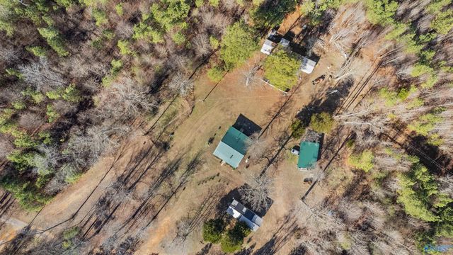 518 County Road 288, Collinsville, AL 35961