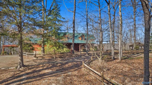 518 County Road 288, Collinsville, AL 35961
