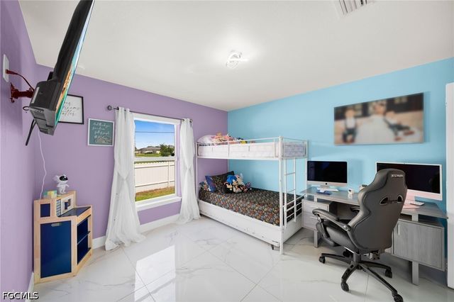 3831 21st ST W, Lehigh Acres, FL 33971