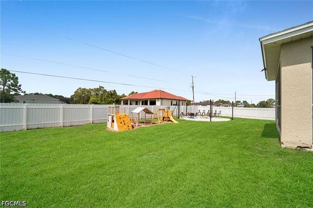 3831 21st ST W, Lehigh Acres, FL 33971