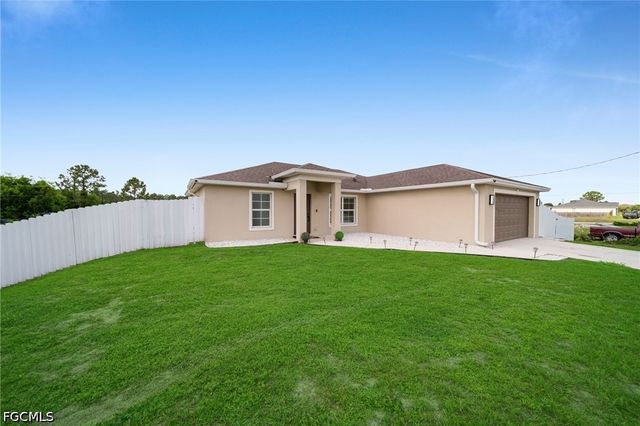 3831 21st ST W, Lehigh Acres, FL 33971