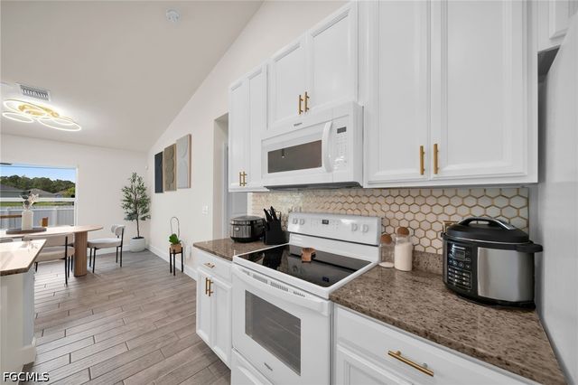 3831 21st ST W, Lehigh Acres, FL 33971