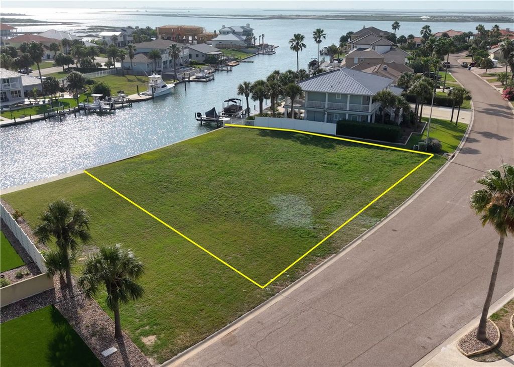 463 Bayside Dr, Port Aransas, TX 78373 — exterior