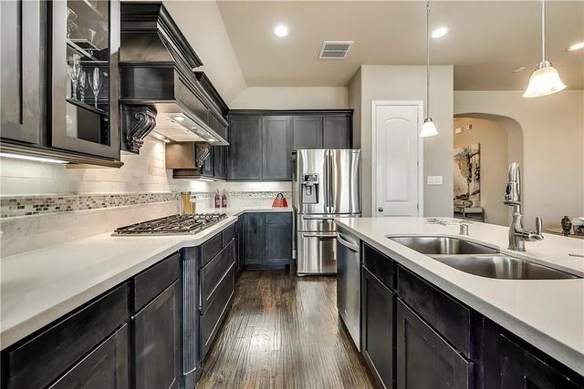 8052 Otis Drive, Frisco, TX 75036