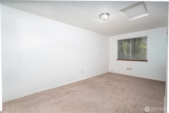 1602 Groves Avenue NW, Olympia, WA 98502