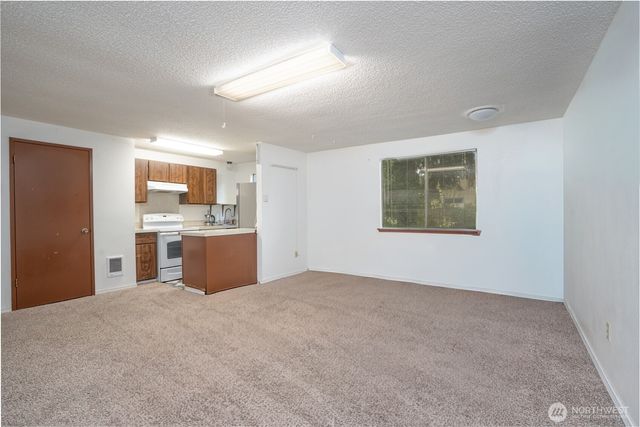 1602 Groves Avenue NW, Olympia, WA 98502