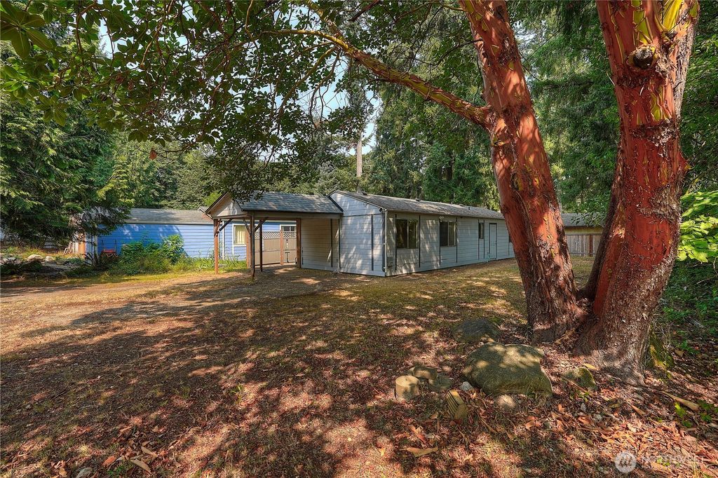 1602 Groves Avenue NW, Olympia, WA 98502