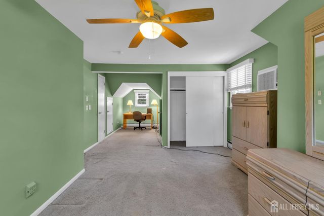 4 Conover Court, Edison, NJ 08817