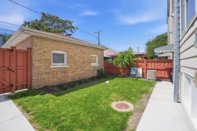 1906 Ridgeland Avenue 1, Berwyn, IL 60402