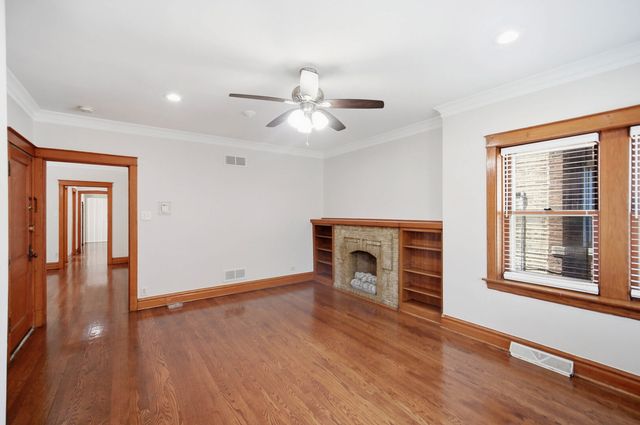 1906 Ridgeland Avenue 1, Berwyn, IL 60402