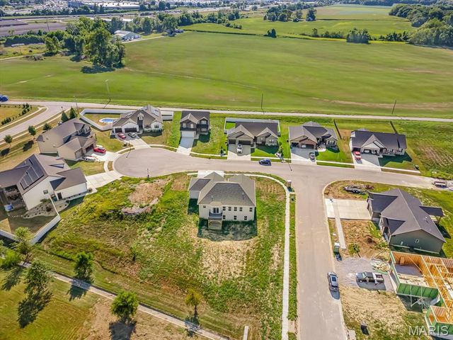 212 Ashurst Lane, O'fallon, IL 62269