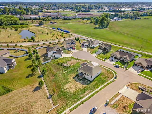 212 Ashurst Lane, O'fallon, IL 62269