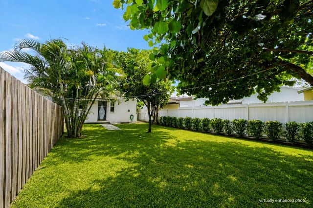 429 Lytle Street, West Palm Beach, FL 33405