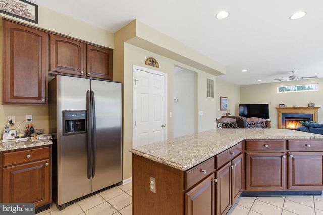 27 PENN PL, Forked River, NJ 08731