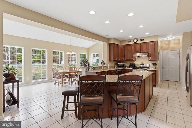 27 PENN PL, Forked River, NJ 08731
