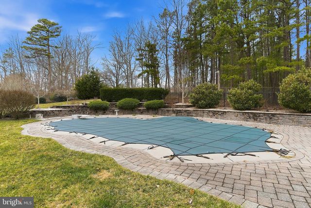 27 PENN PL, Forked River, NJ 08731