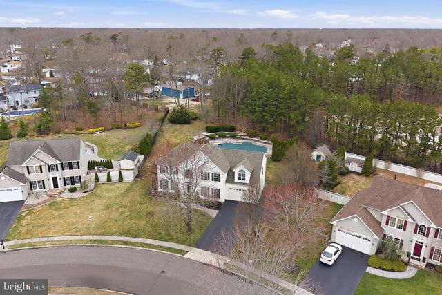 27 PENN PL, Forked River, NJ 08731